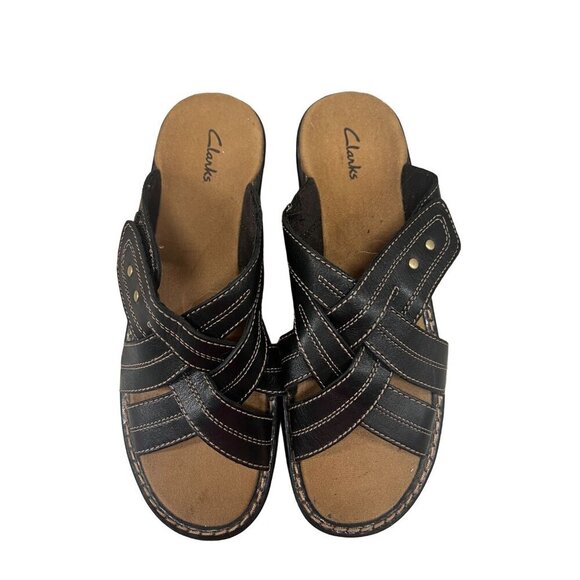 Clarks‎ Women's Criss Cross Vamp Leather Sandals 10M Black Slip-On - Picture 2 of 7